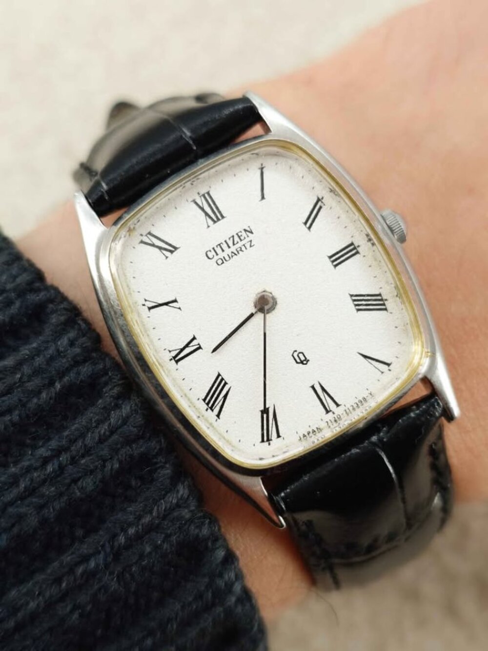 Citizen Men's Watch 4-710703Y Vintage 70s Barrel Case Roman Dial Quartz 29mm